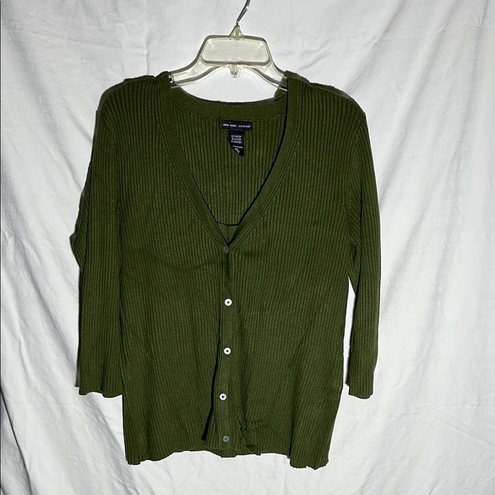 New York & Company Green Cardigan V-Neck Lightweight Knit